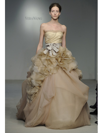 Colectia de rochii de mireasa Vera Wang, primavara 2012