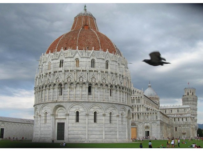 Pisa si Lucca, doua locatii superbe din Italia