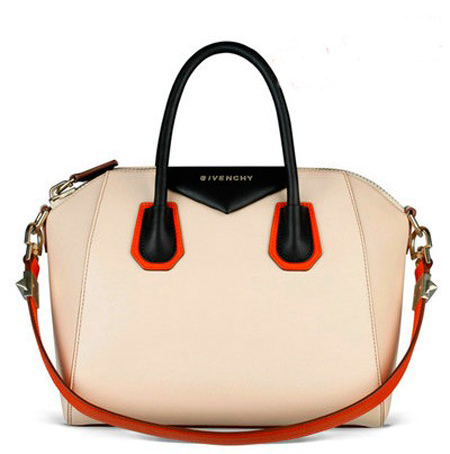 Colectie superba de genti de la Givenchy