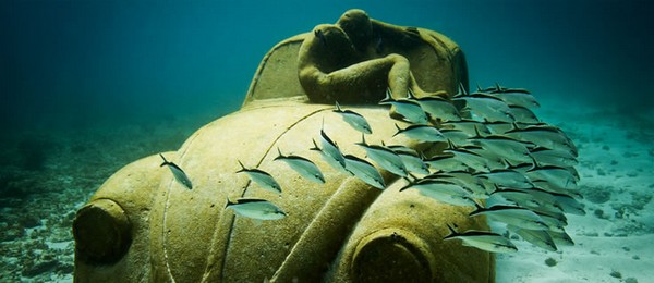 Sculptura sub apa