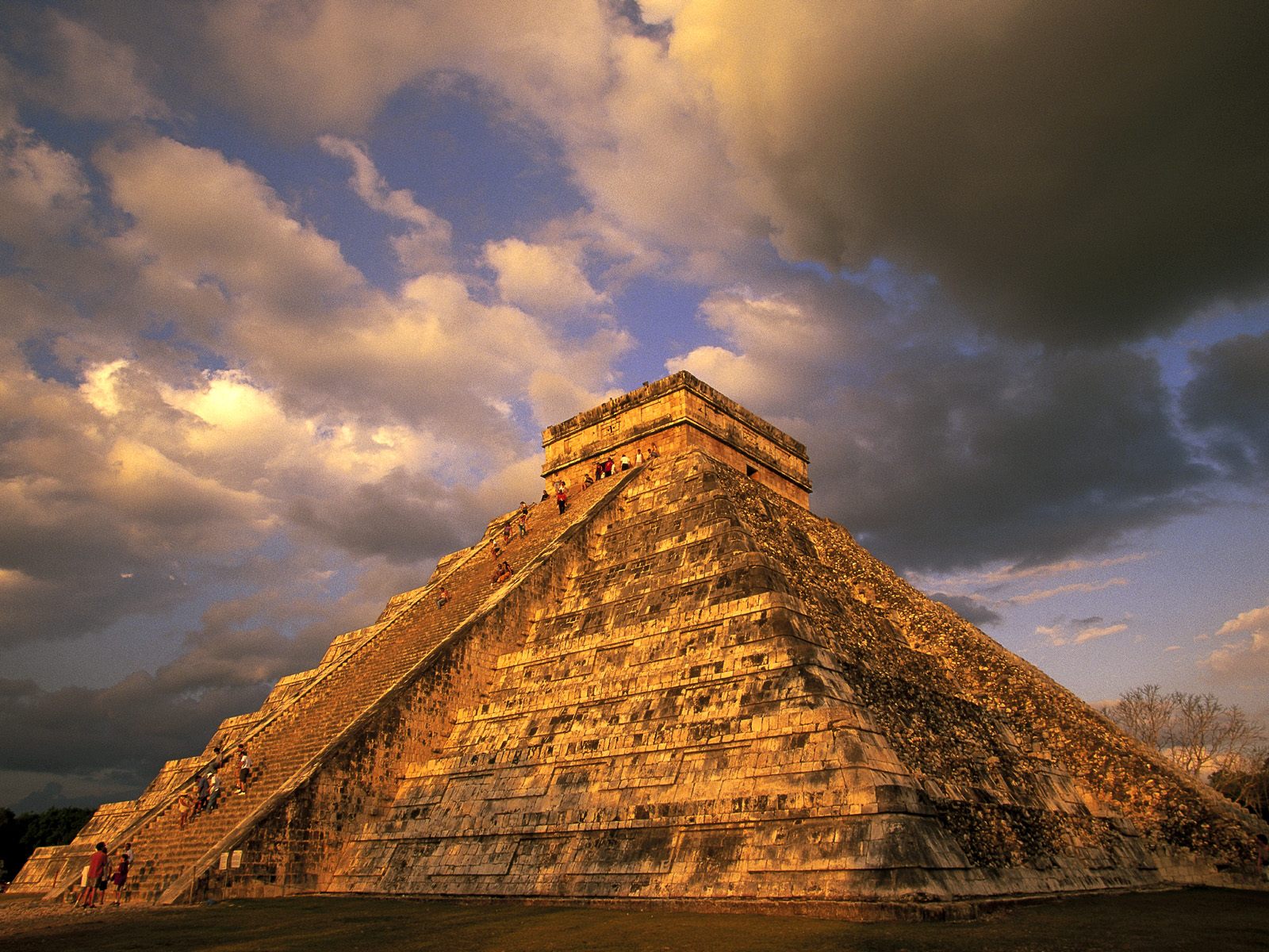 Misterioasele asezari mayase