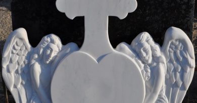 monument funerar realizat la simeria
