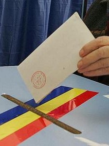 Mai putin de 75 de mii de romani si-au exprimat optiunea la referendum in strainatate