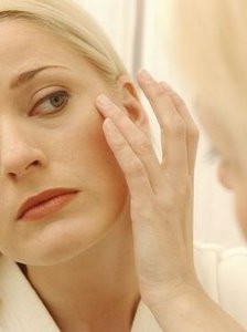 Cum să previi și să tratezi ridurile de pe frunte - Frumuseţe > Cosmetica - easycm.ro