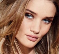 Rosie Huntington-Whiteley vrea o familie