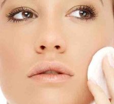 Sfaturi de ingrijire a pielii de la dermatologi