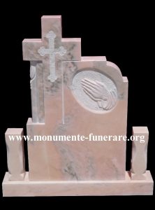 monumente funerare realizate in Romaia