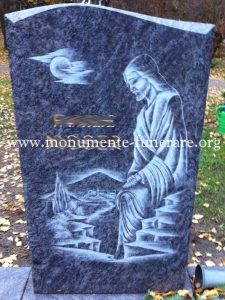 monumente funerare din granit